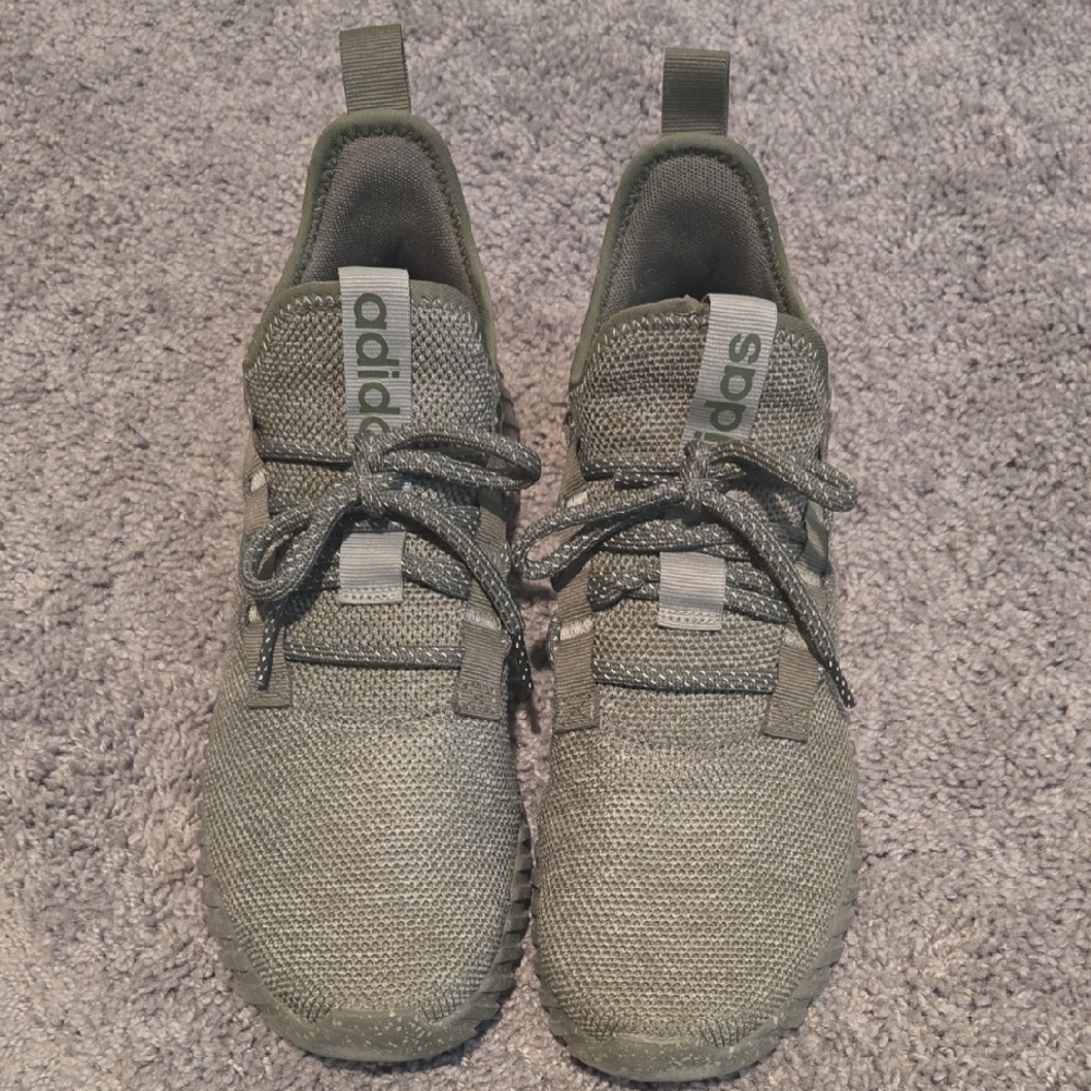 Adidas Men’s Olive Knit Casual Sneakers Size 10